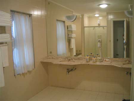 10124913_1_Flat1-banheiro1.jpg