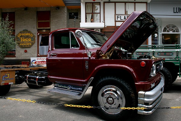 1018_123525_chevrolet-28_163.jpg