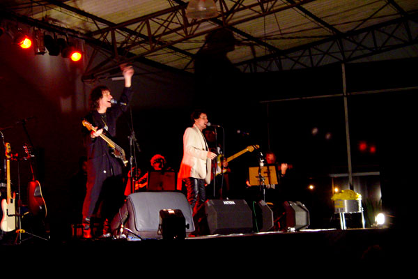 20113034_2.jpg