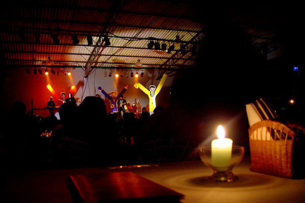 20113244_13.jpg