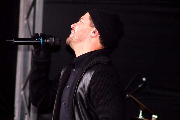 25124745_14.jpg