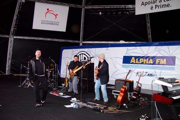 25124752_15.jpg
