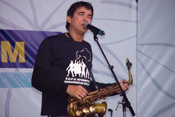25132816_1.jpg