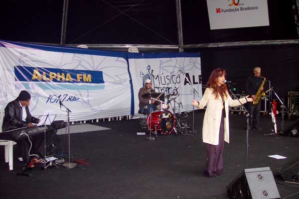 2513617_7.jpg