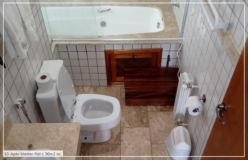 5-apartamento-master-banheiro-pousada-chateau-mg-camposd-do-jordao