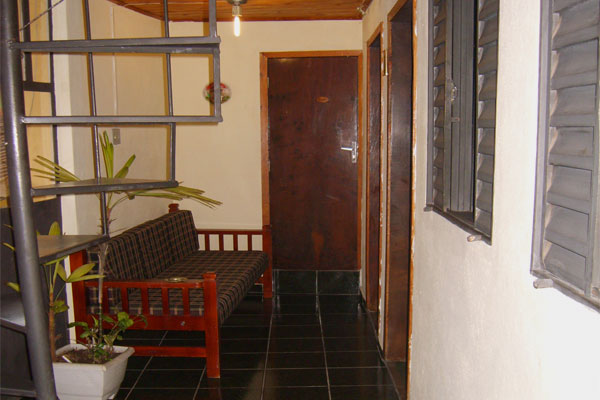 6124726_10-1.jpg