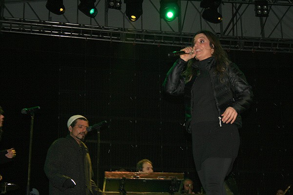 629_124142_29_94.jpg