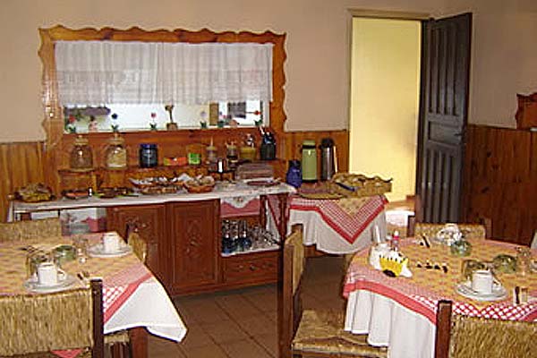 916329_7-1.jpg