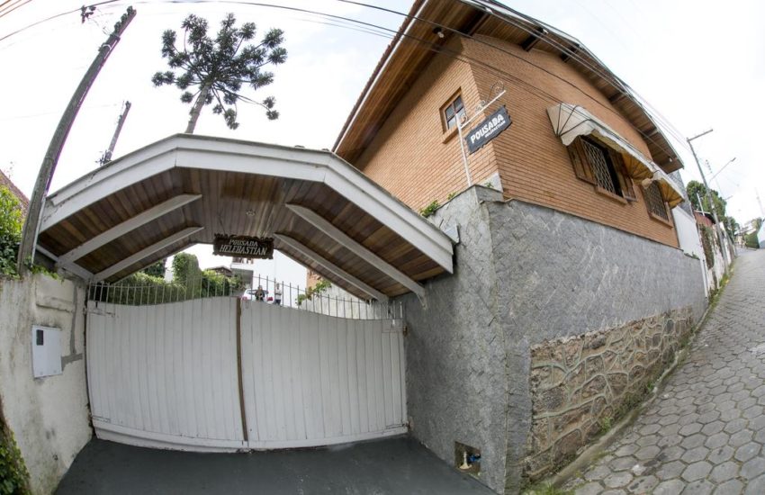 Pousada-Helebastian-1