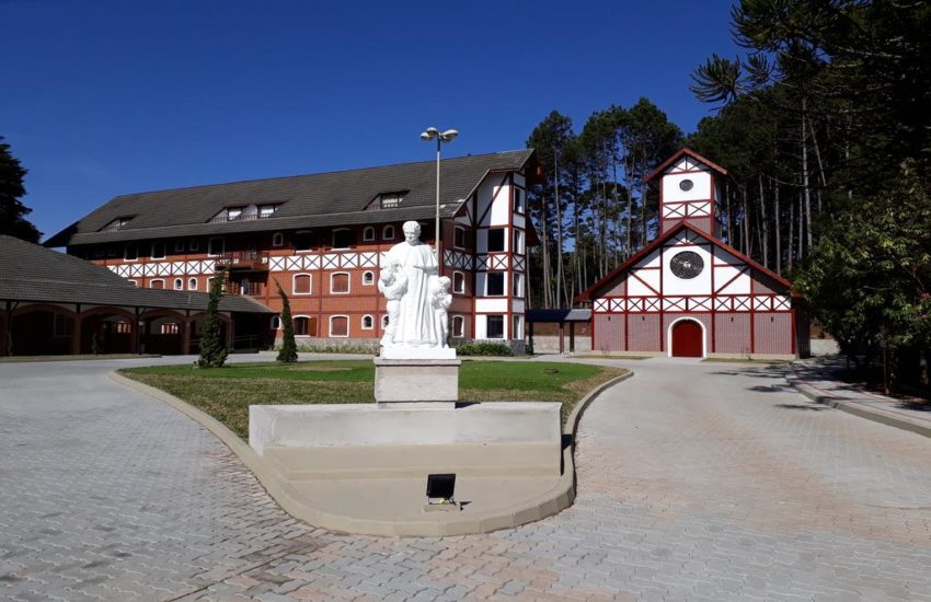 Pousada-Vila-Dom-Bosco-1