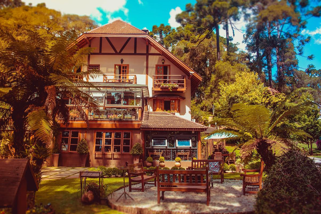 Fachada Pousada da Pedra