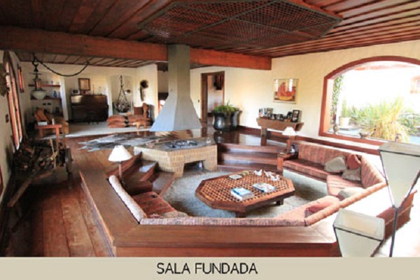 area_social_sala_fundada-1.jpg