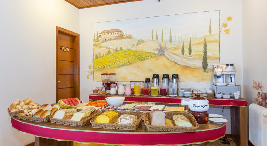 Café da Manhã Pousada La Toscana