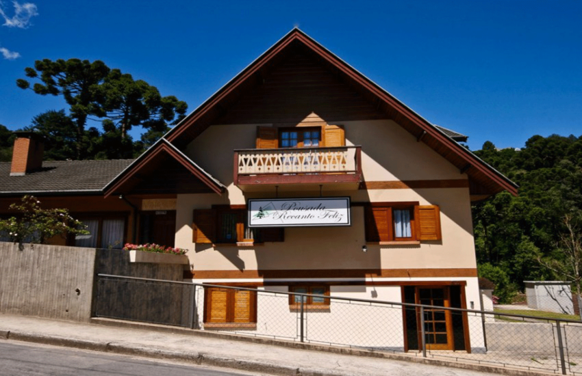 fachada-pousada-recanto-feliz-campos-do-jordao-01