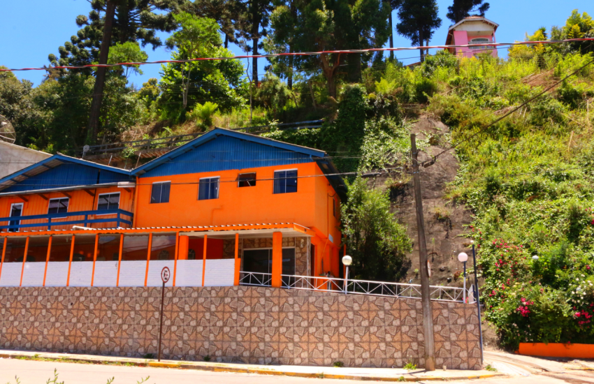 fachada-pousada-sulas-campos-do-jordao