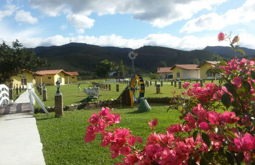 hotel-fazenda-pé-da-serra-1