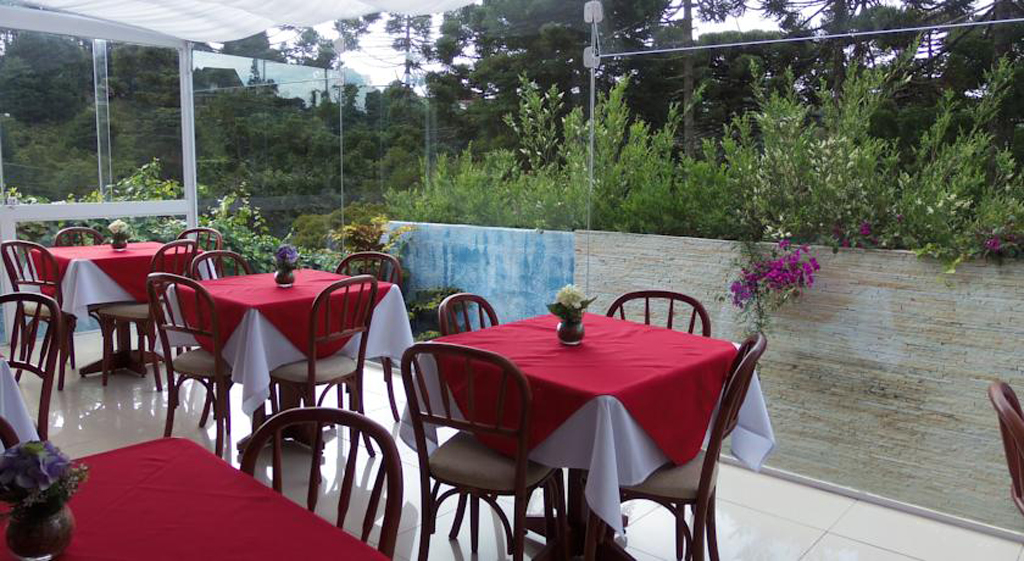 Refeição Pousada Chateau do Luar
