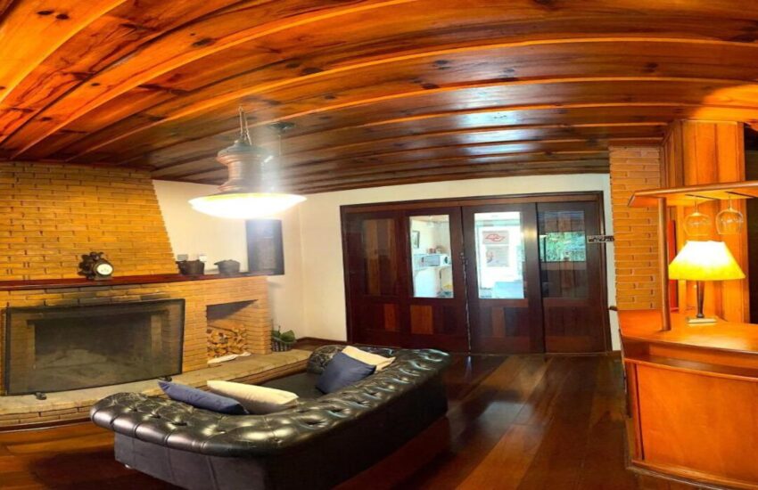 sala-pousada-atalaia-capivari-campos-do-jordao-01