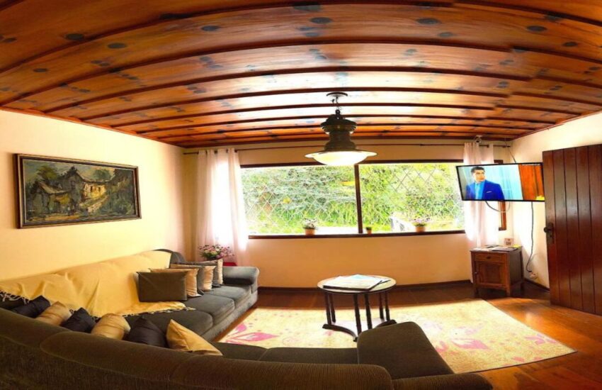 sala-pousada-atalaia-capivari-campos-do-jordao-02