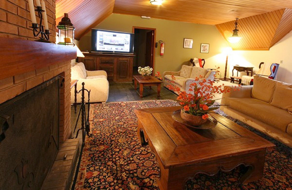 Sala Pousada Via Campos